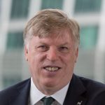 001.Harold Hutchinson