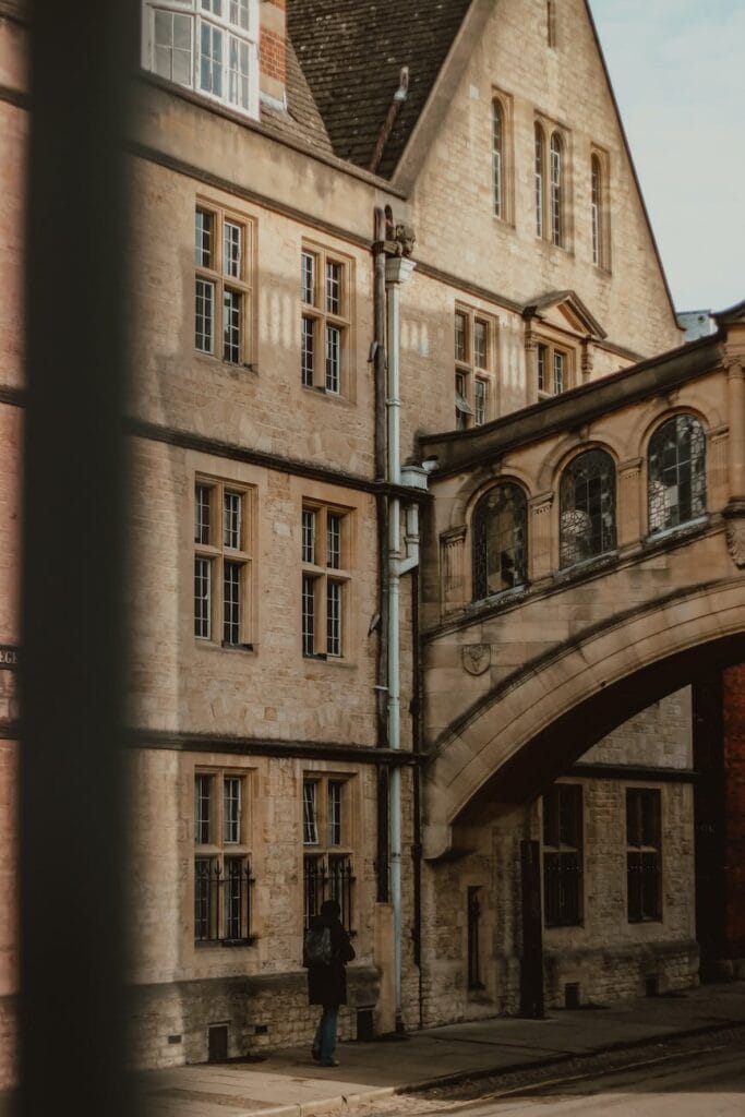 bridge of sighs in oxford